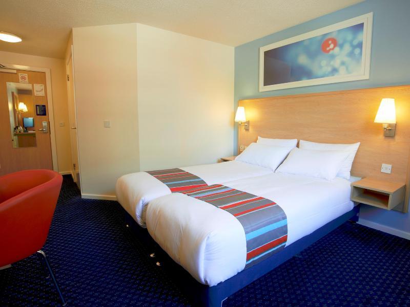 Travelodge London Greenwich High Road Экстерьер фото