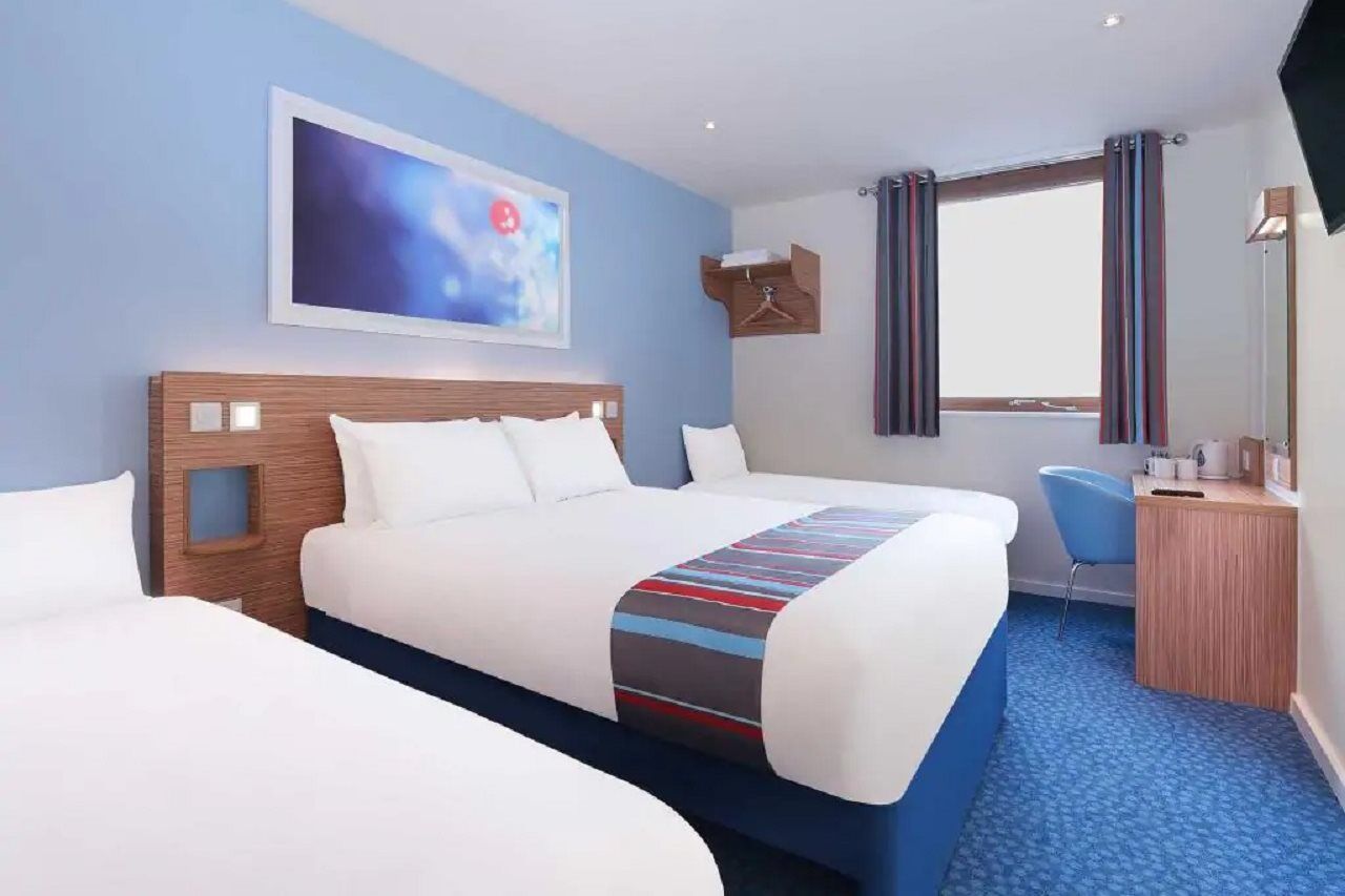 Travelodge London Greenwich High Road Экстерьер фото